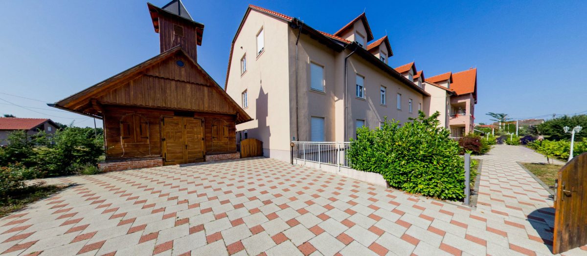 crkva staracki dom